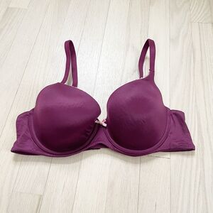 BUY 1 GET 1 FREE Victorias Secret Dream Angels perfect shape 36d lace detail pur